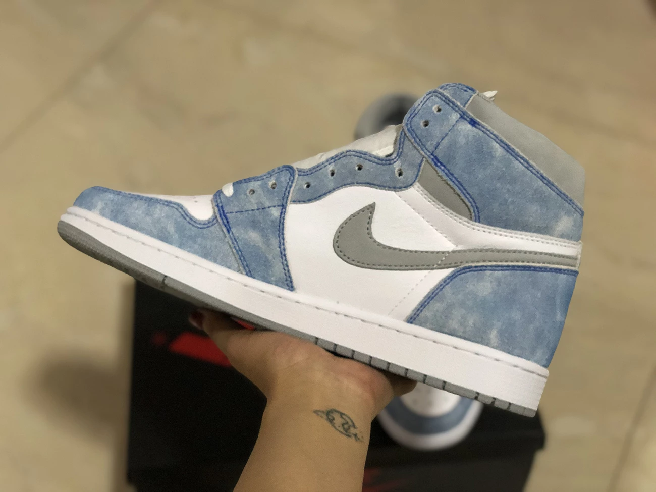 Fit Sporting Goods Air Jordan 1 High OG Hyper Royal/Light Smoke Grey-White 555088-402 13 Fit Sporting Goods Air Jordan 1 High OG Hyper Royal/Light Smoke Grey-White 555088-402 - Image 11