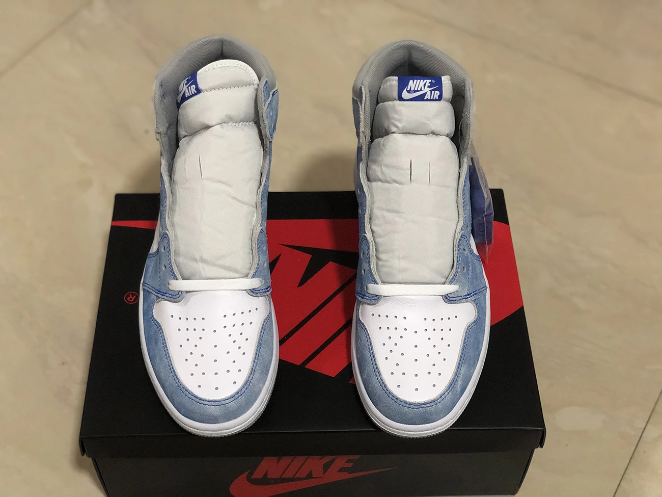 Fit Sporting Goods Air Jordan 1 High OG Hyper Royal/Light Smoke Grey-White 555088-402 12 Fit Sporting Goods Air Jordan 1 High OG Hyper Royal/Light Smoke Grey-White 555088-402 - Image 10