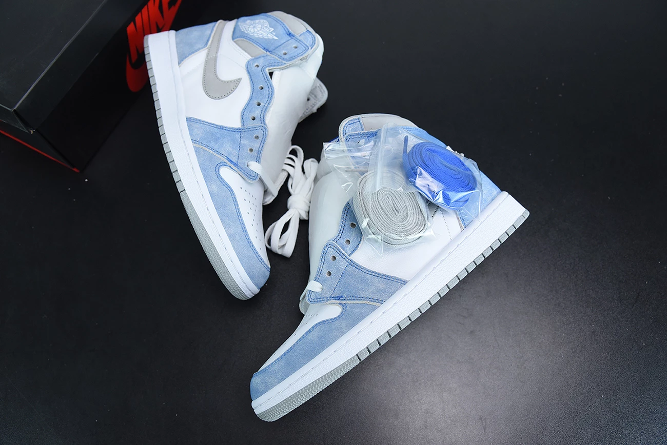 Fit Sporting Goods Air Jordan 1 High OG Hyper Royal/Light Smoke Grey-White 555088-402 8 Fit Sporting Goods Air Jordan 1 High OG Hyper Royal/Light Smoke Grey-White 555088-402 - Image 6