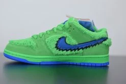 Fit Sporting Goods Grateful Dead X Nike SB Dunk Low “Green Bear” Green Spark/Soar -Fit Sporting Goods Sales Grateful Dead x Nike SB Dunk Low Green Bear Green Spark Soar 2