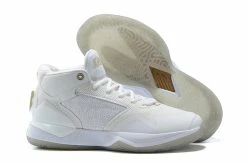 Fit Sporting Goods New Balance KAWHI White/Metallic Gold