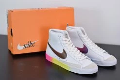 Fit Sporting Goods Nike Blazer Mid ’77 Vintage White/Bright Cactus-Hyper Pink