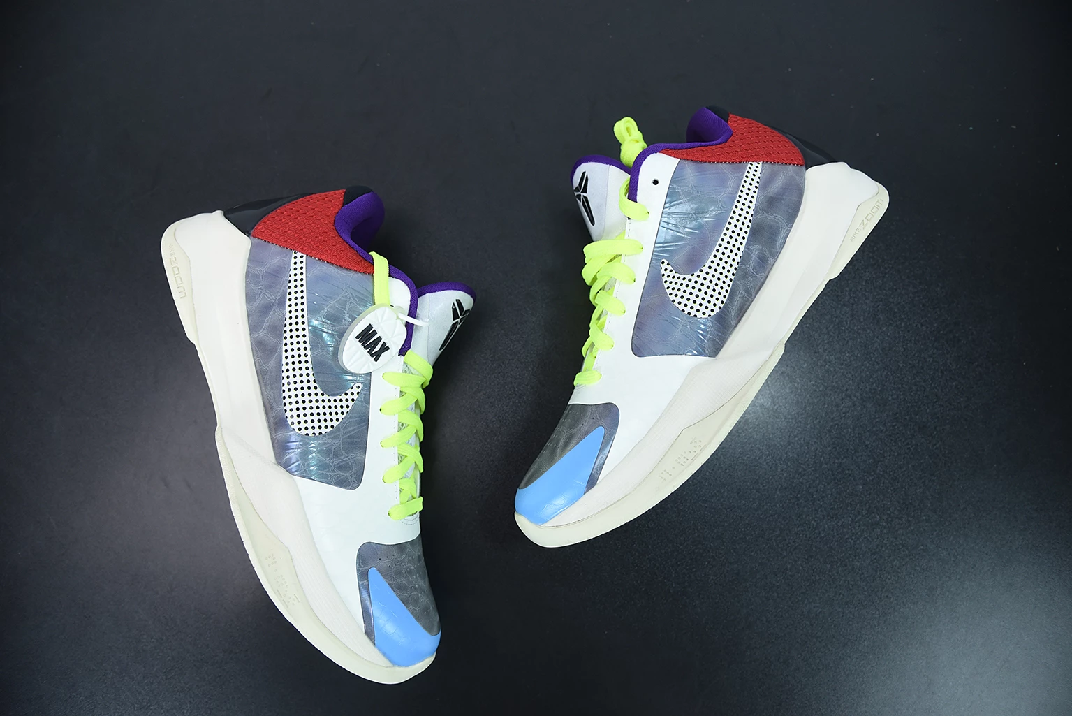 Fit Sporting Goods Nike Kobe 5 Protro “PJ Tucker” Particle Grey/Light Cream/Sail CD4991-004 6 Fit Sporting Goods Nike Kobe 5 Protro “PJ Tucker” Particle Grey/Light Cream/Sail CD4991-004 - Image 4