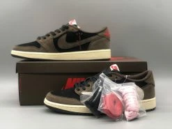 Fit Sporting Goods Travis Scott X Air Jordan 1 Low OG SP “Dark Mocha” CQ4277-001 -Fit Sporting Goods Sales Travis Scott x Air Jordan 1 Low OG SP Dark Mocha 2