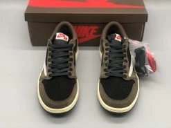 Fit Sporting Goods Travis Scott X Air Jordan 1 Low OG SP “Dark Mocha” CQ4277-001 -Fit Sporting Goods Sales Travis Scott x Air Jordan 1 Low OG SP Dark Mocha 3